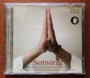 Satsang - Bhajans  & Prayers Swami Satyamitranand Giriji Audio Cd