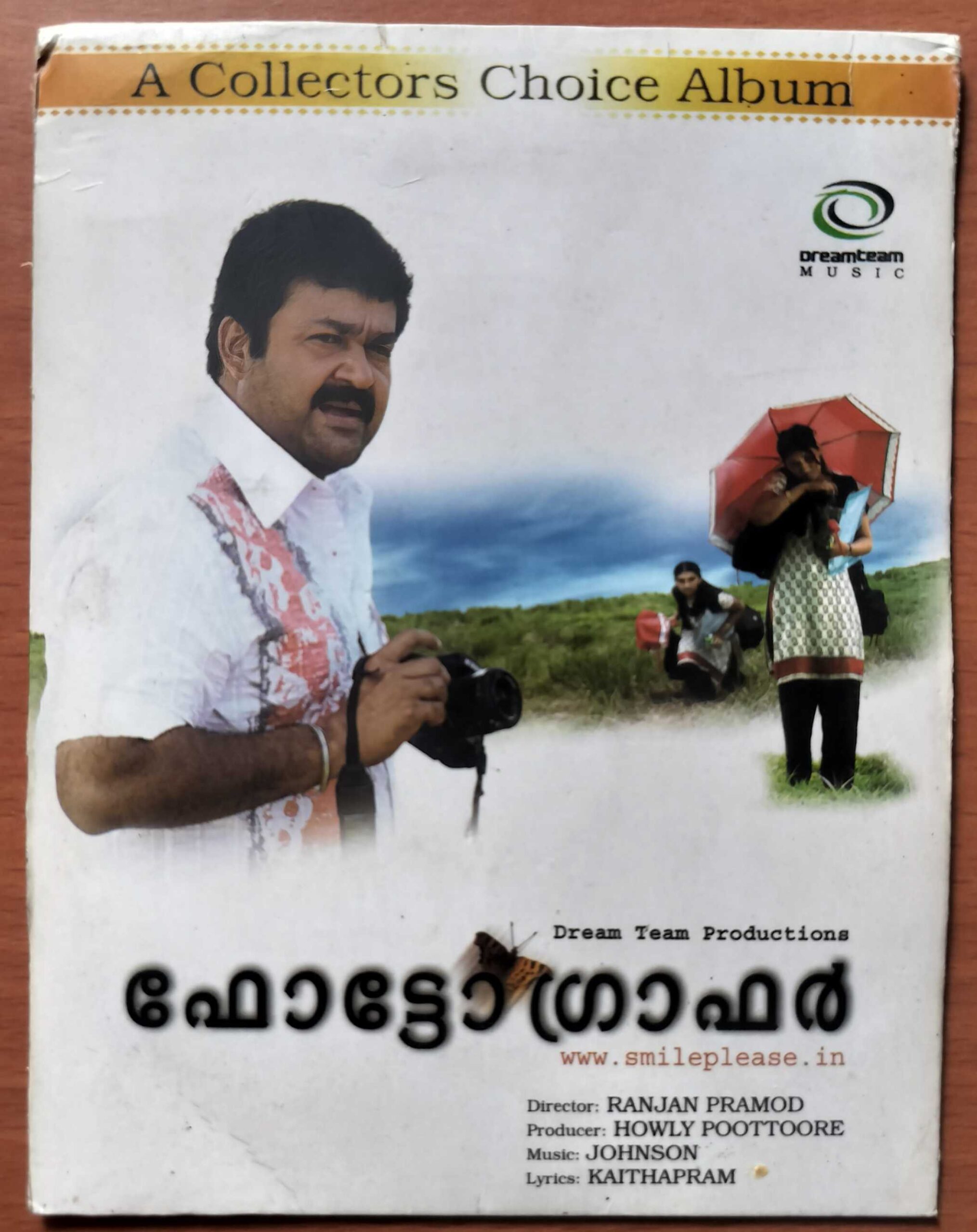 PHOTOGRAPHER A COLLECTOR'S CHOICE ALBUM - Johnson Malayalam Film Audio Cd