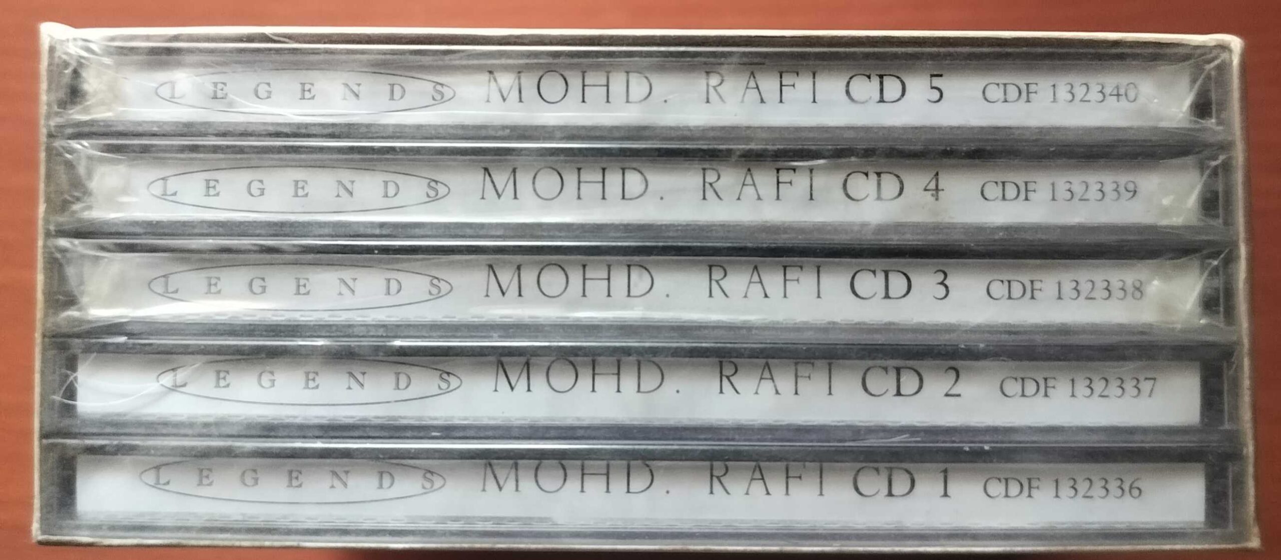 LEGENDS MOHD RAFI THE VIRTUOSO - Premium 5CD Hindi Pack Audio Cd (FACTORY SEALED PACK) - Image 2